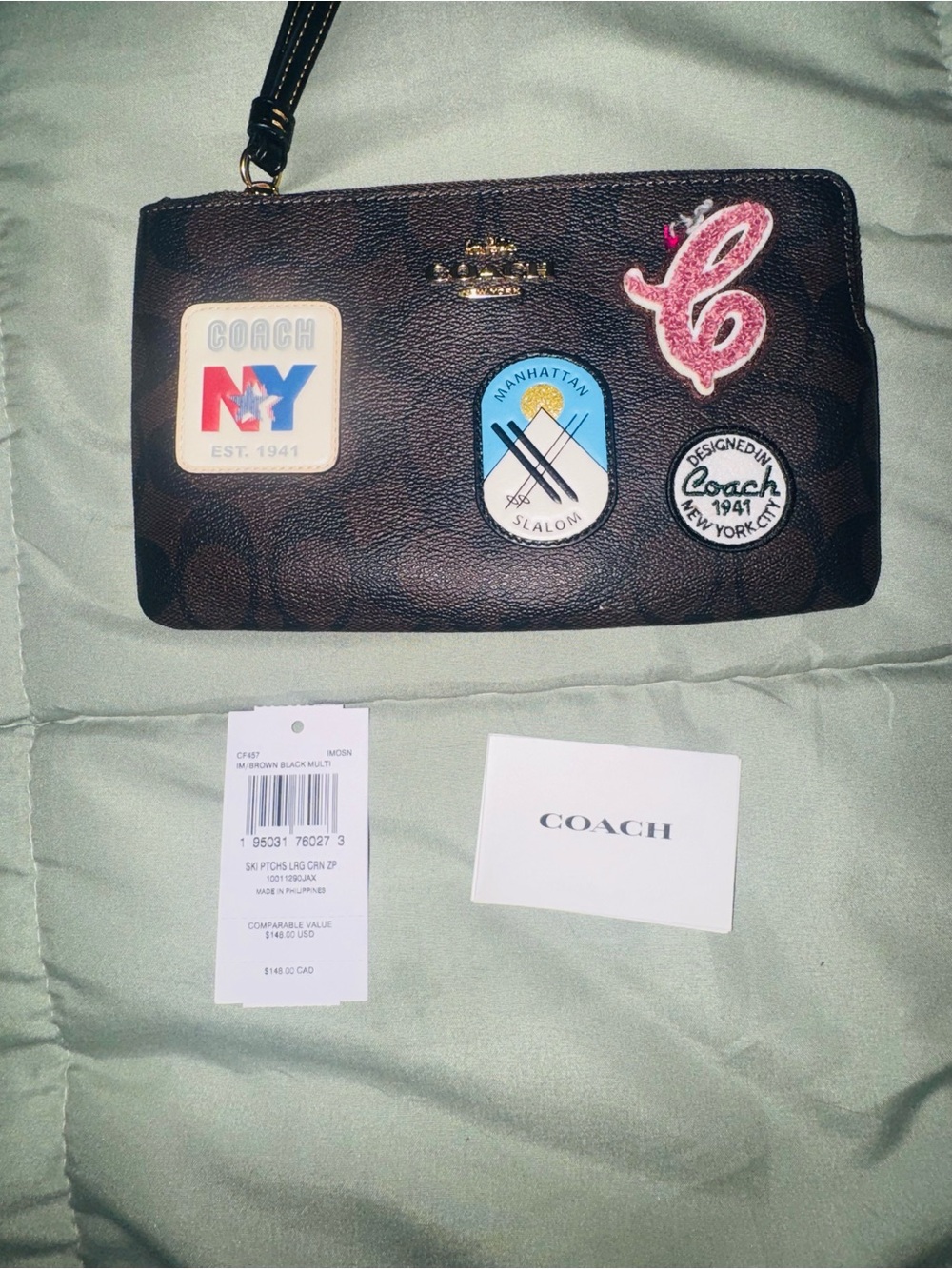 Coach CF457 Large Corner Zip Wristlet In Signature Canvas With Ski Patches NWT